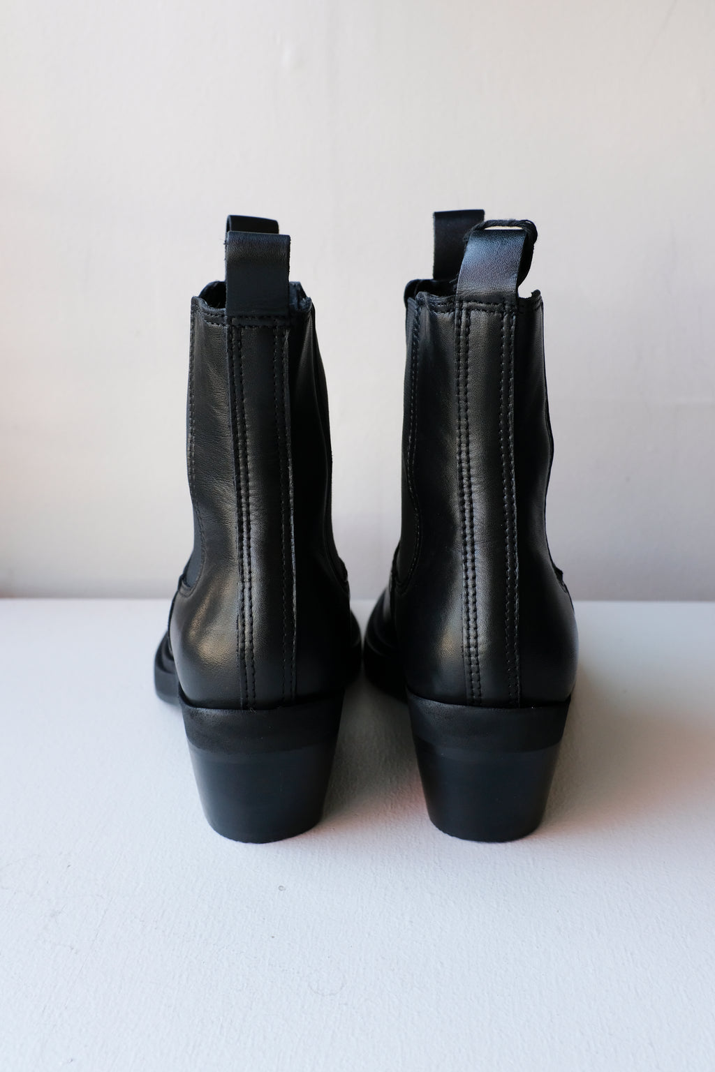 Pavement - Dusty Ankle Boots - Black - back