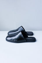 Pavement - Gunilla Mule - Black -side
