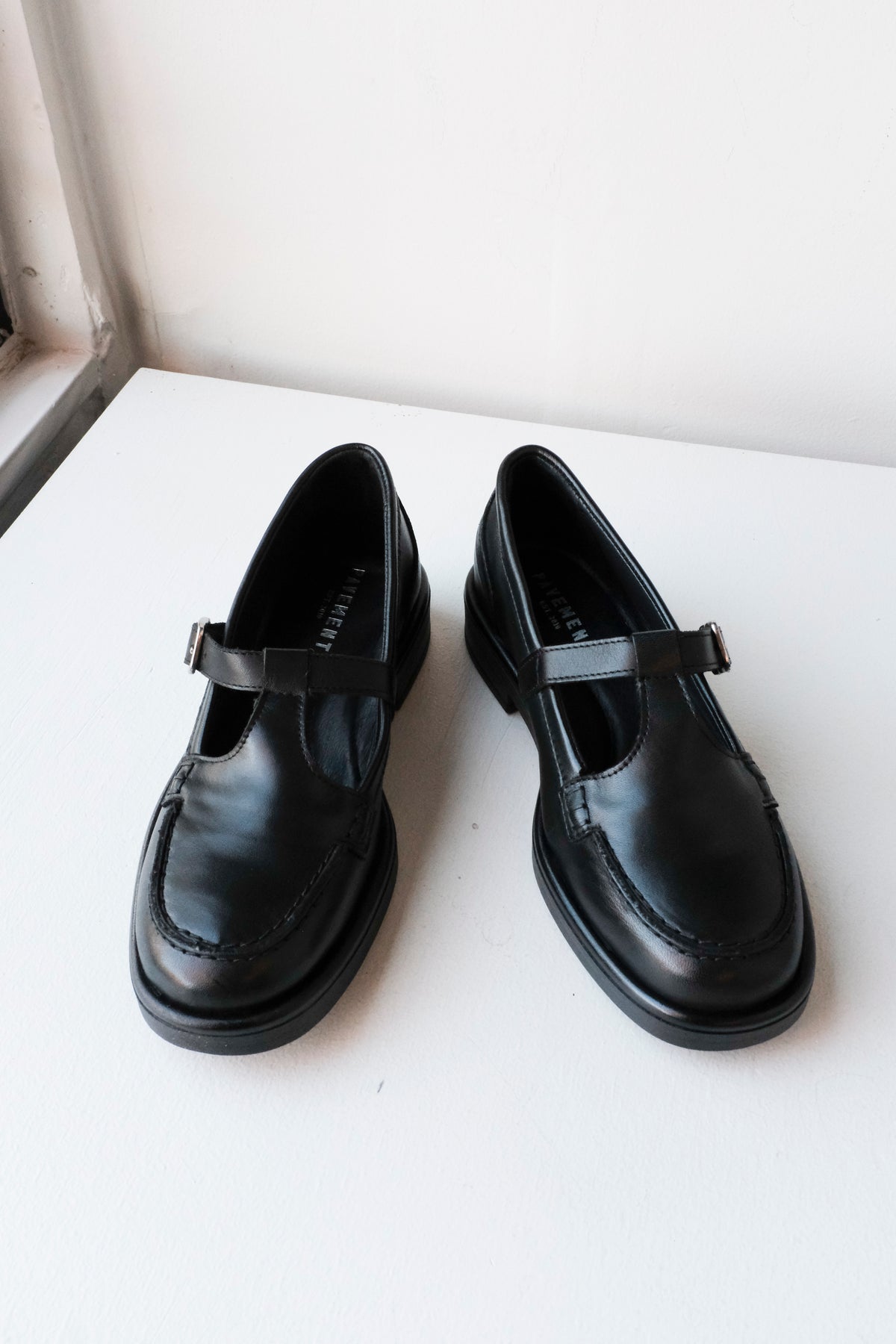 Jamila Loafers - Black