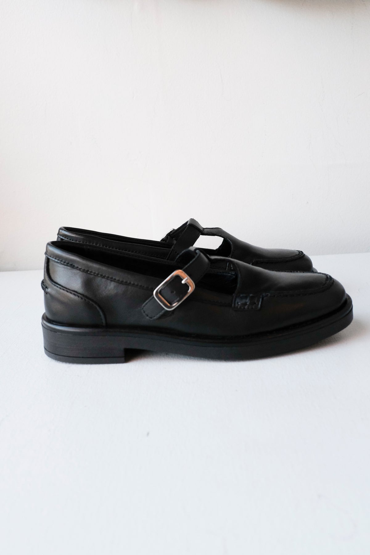 Jamila Loafers - Black