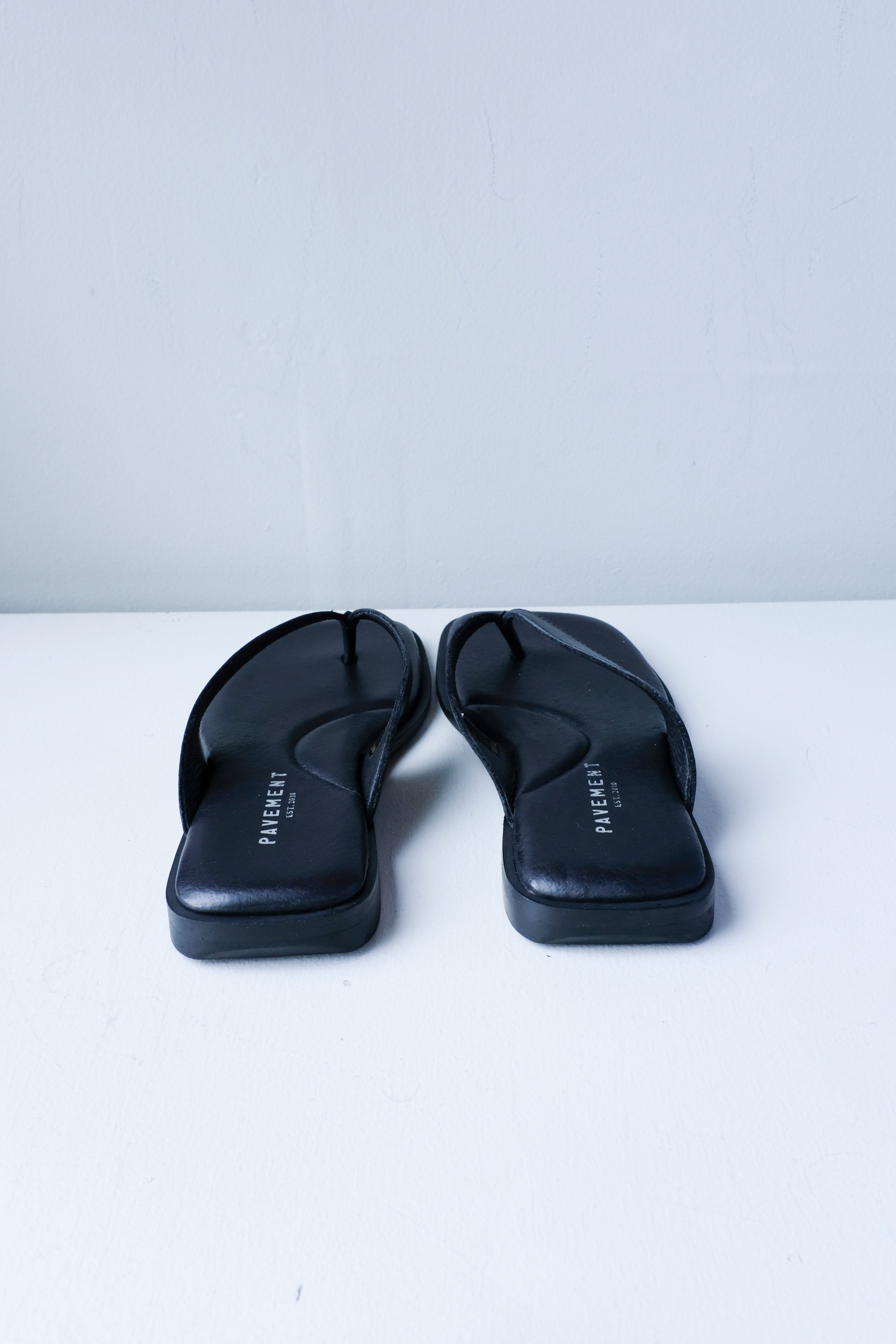 Pavement - Lina T-Bar Sandal - Black -back