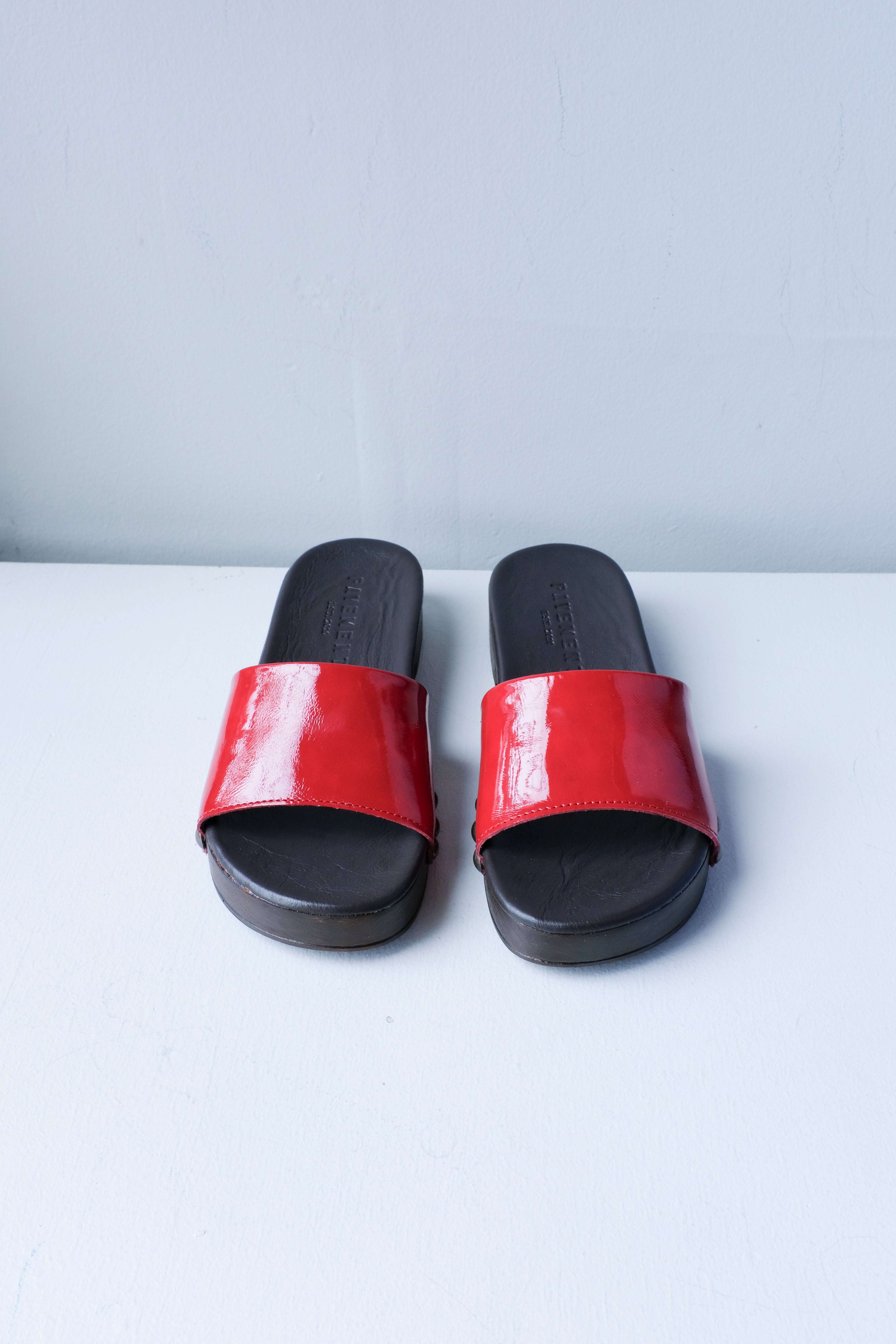 Pavement - Nina Clog Sandal - Red Patent - front