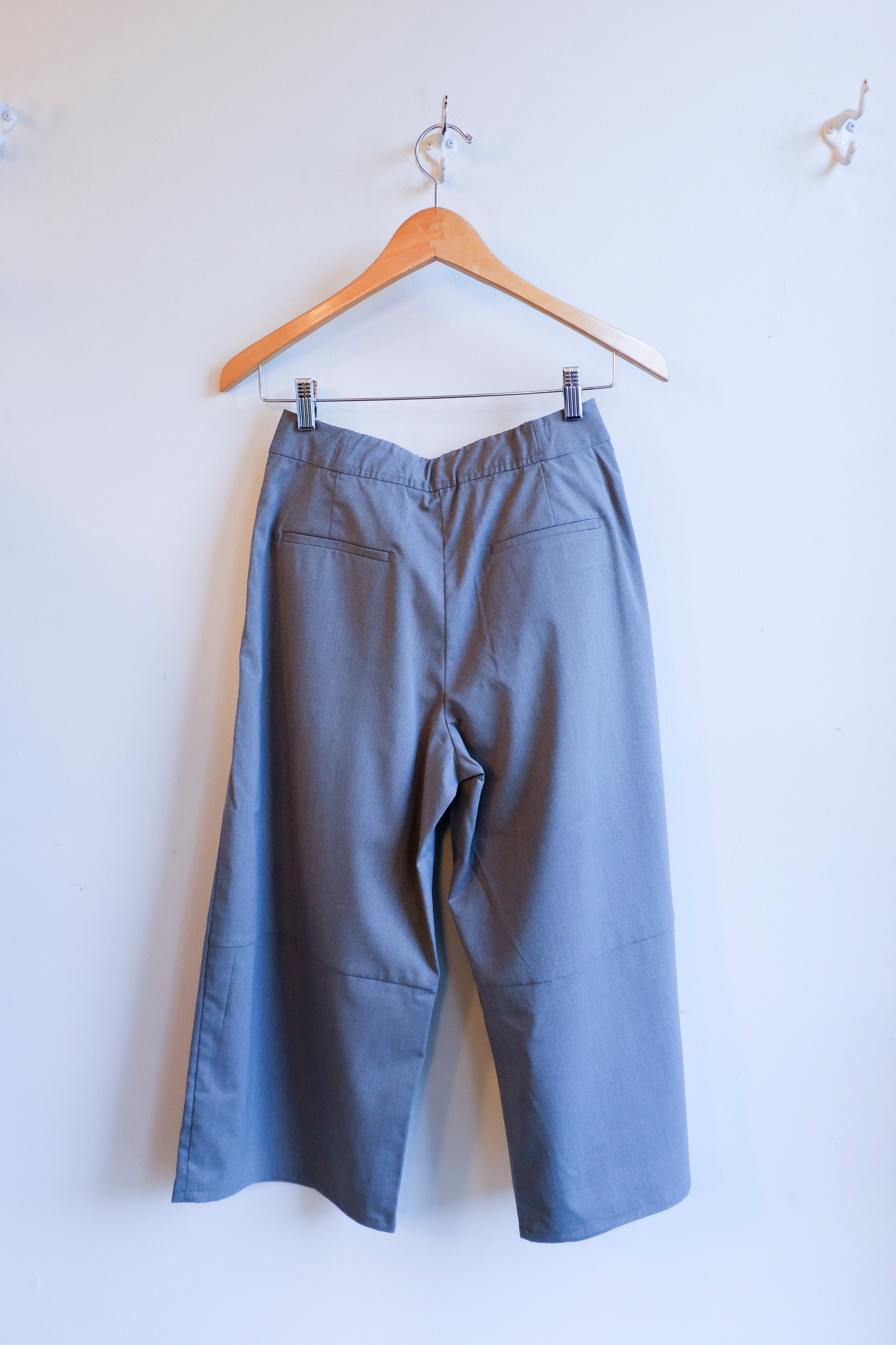 Samsoe Samsoe - Saroko Shorts - Gunmetal Melange - flat back