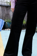 Load image into Gallery viewer, Samsoe Samsoe - Emma Pants - Black - detail
