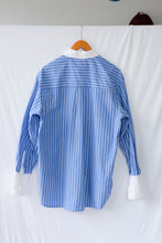 Load image into Gallery viewer, Samsoe Samsoe - Salovas Shirt - Blue Stripe - flat back
