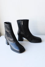 Load image into Gallery viewer, Shoe the Bear - Lila Zip Leather Boot - Black - full
