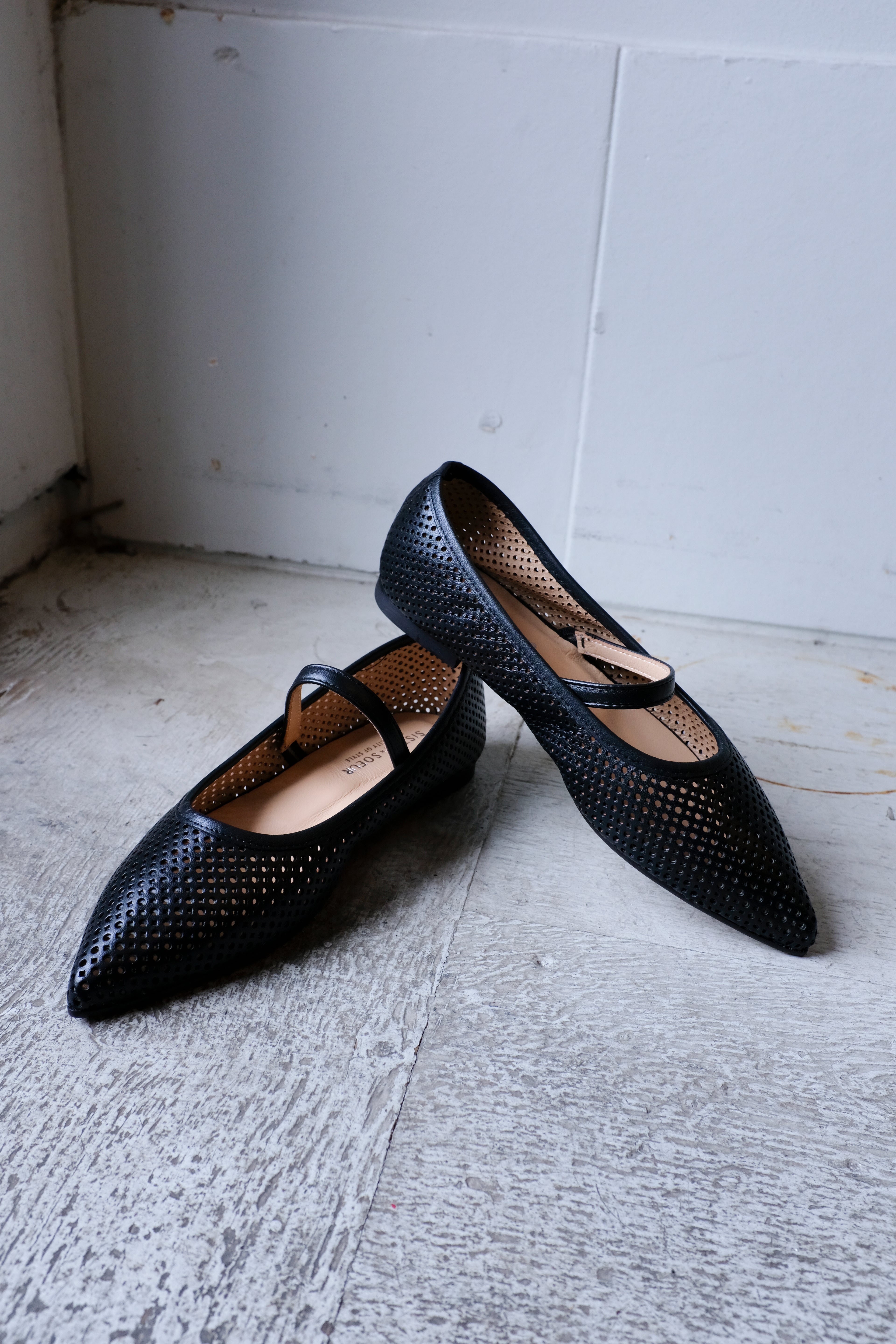 Bo Flat - Black