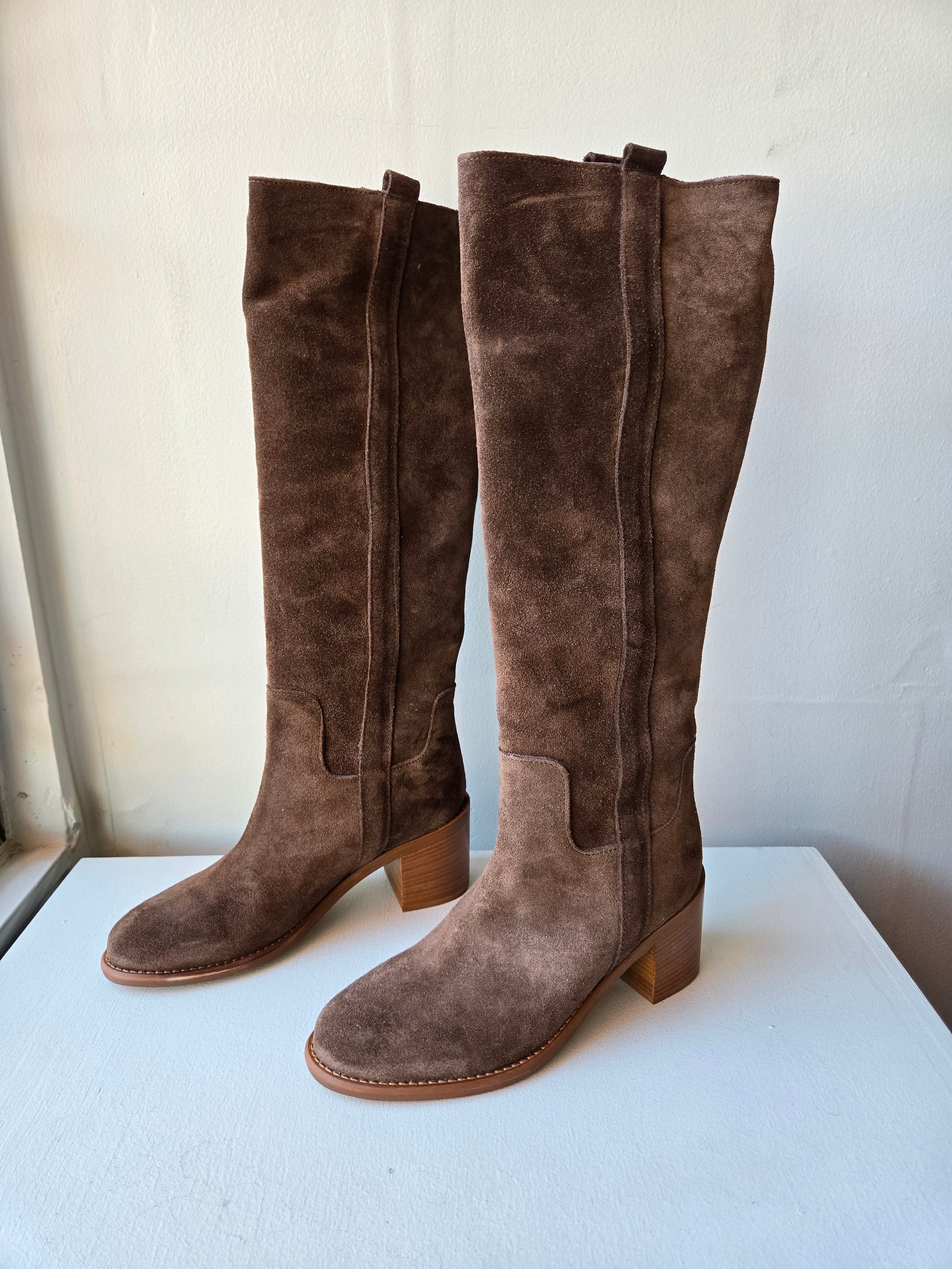 Sister x Soeur - Margo Knee High Boots - Brown