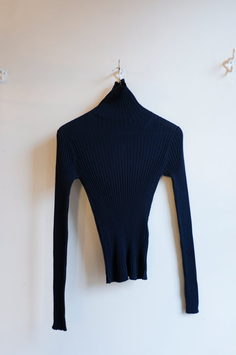 Soeur - Filao Turtleneck Sweater - Navy - flat front