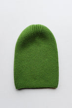 Load image into Gallery viewer, Thinking Mu Amor Beanie - Parrot Green
