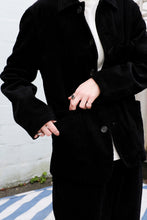 Load image into Gallery viewer, Universal Works - Bakers Jacket - Black Corduroy - detail
