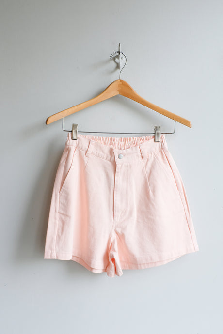 Wemoto -Enora Twill Shorts - Peach - flat front