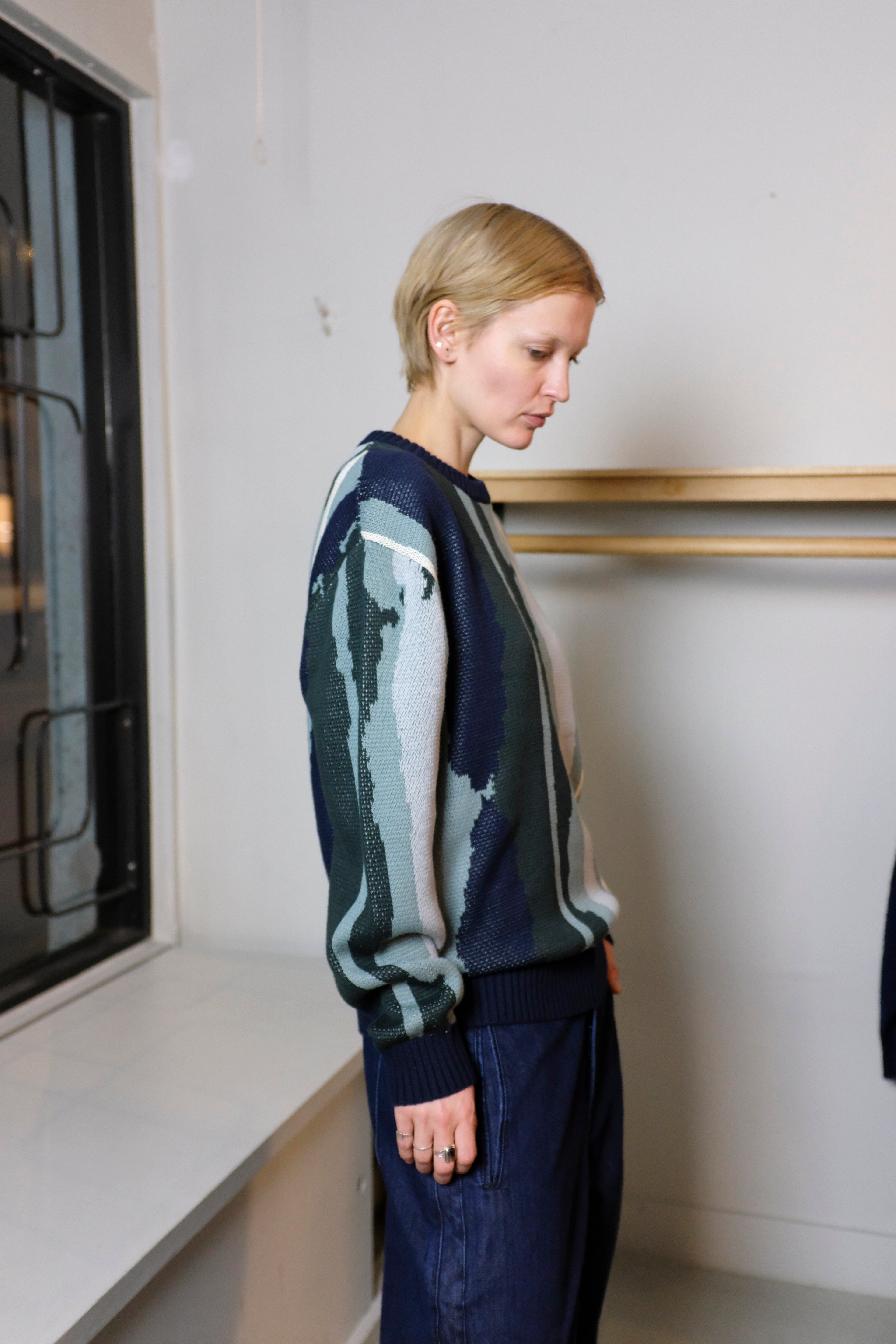 Wemoto - Johnson Crew Sweater - Navy Blue/Dark Green - flat side