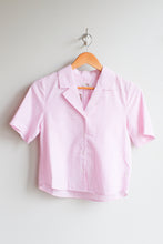 Load image into Gallery viewer, Wemoto - Minou Seersucker Shirt - Light Pink - flat front
