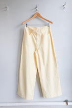 Load image into Gallery viewer, Wemoto - Stef Twill Pant - Vanilla - flat front
