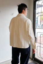 Load image into Gallery viewer, Wemoto - Pippa Overshirt - Natural - back
