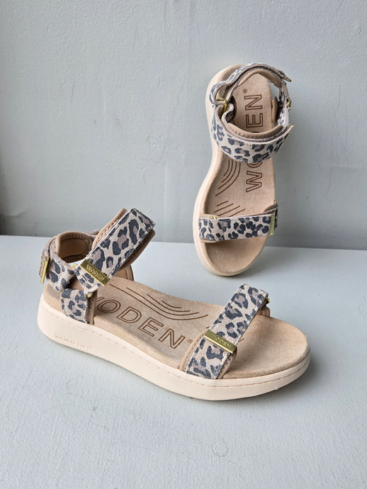 Woden Line Sandal - Leopard Suede