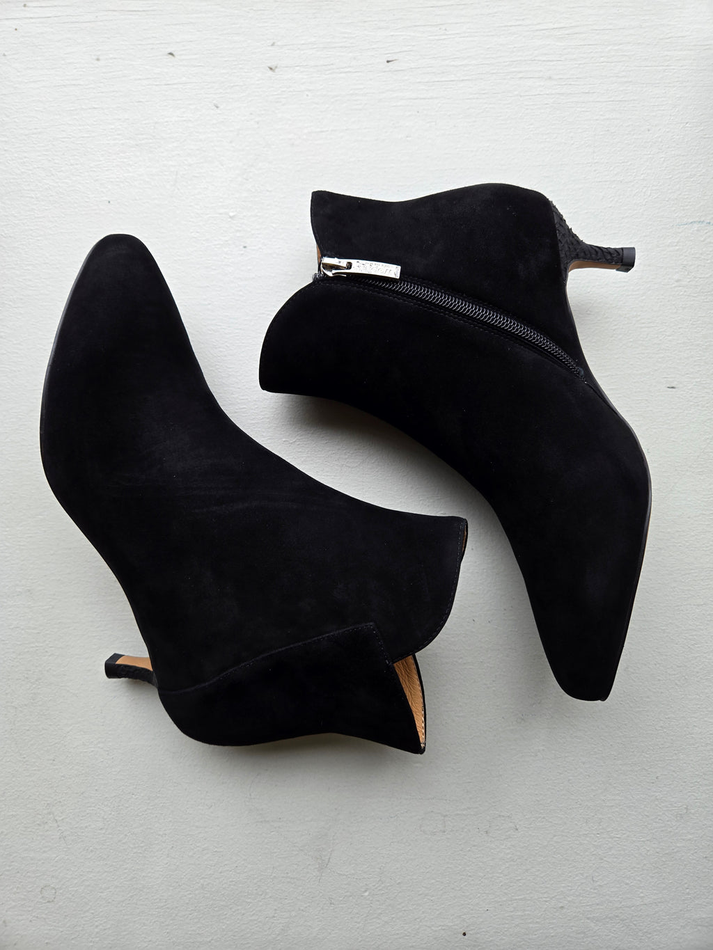 Woden Saga Zip S Boot - Black