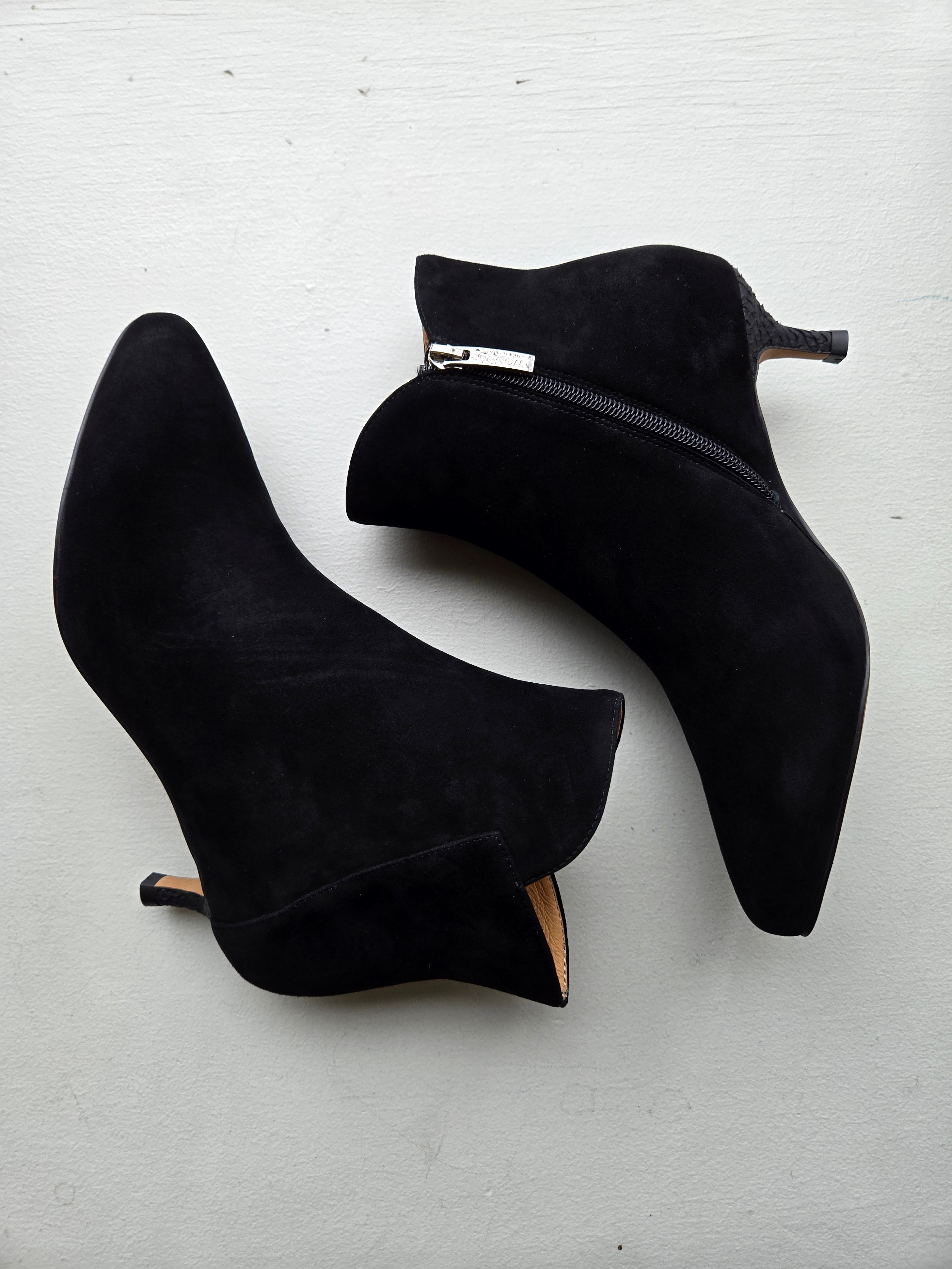 Woden Saga Zip S Boot - Black