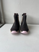 Load image into Gallery viewer, Woden Siri Waterproof Boot - Chocolate/Light Lilac
