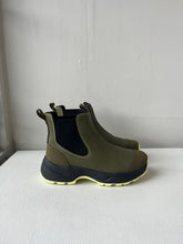 Load image into Gallery viewer, Siri Waterproof Boot - Dark Olive/Pale Lime
