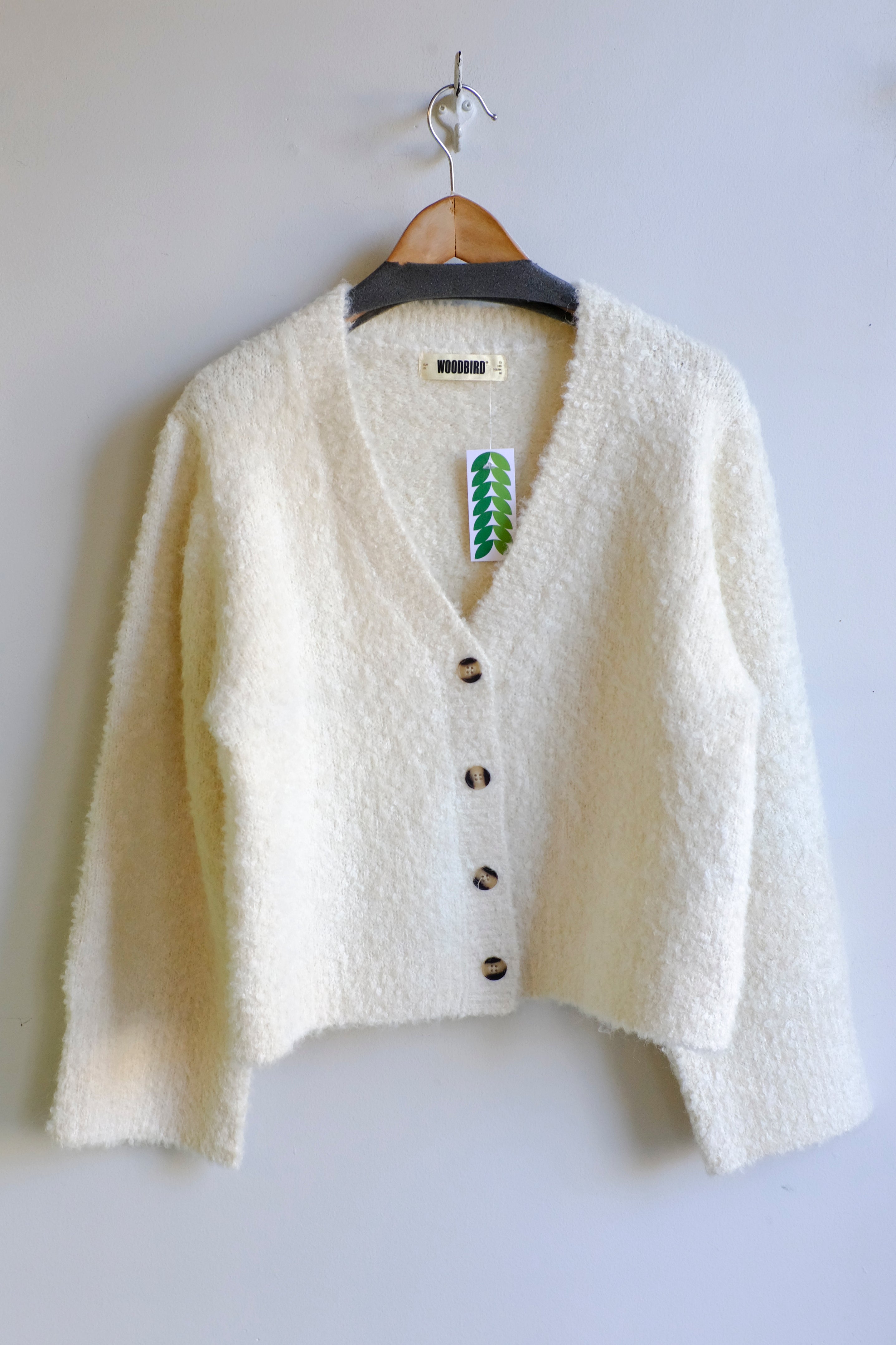 Woodbird - EA Teddy Cardigan - Off White - flat front