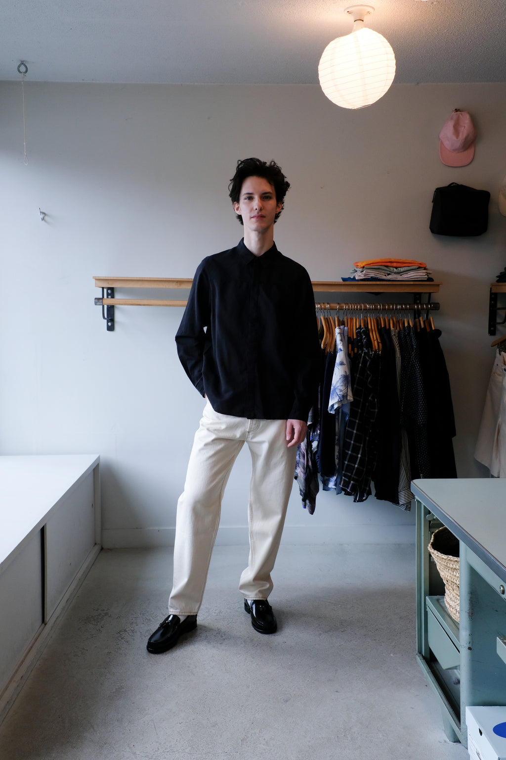Minimal Shirt - Black