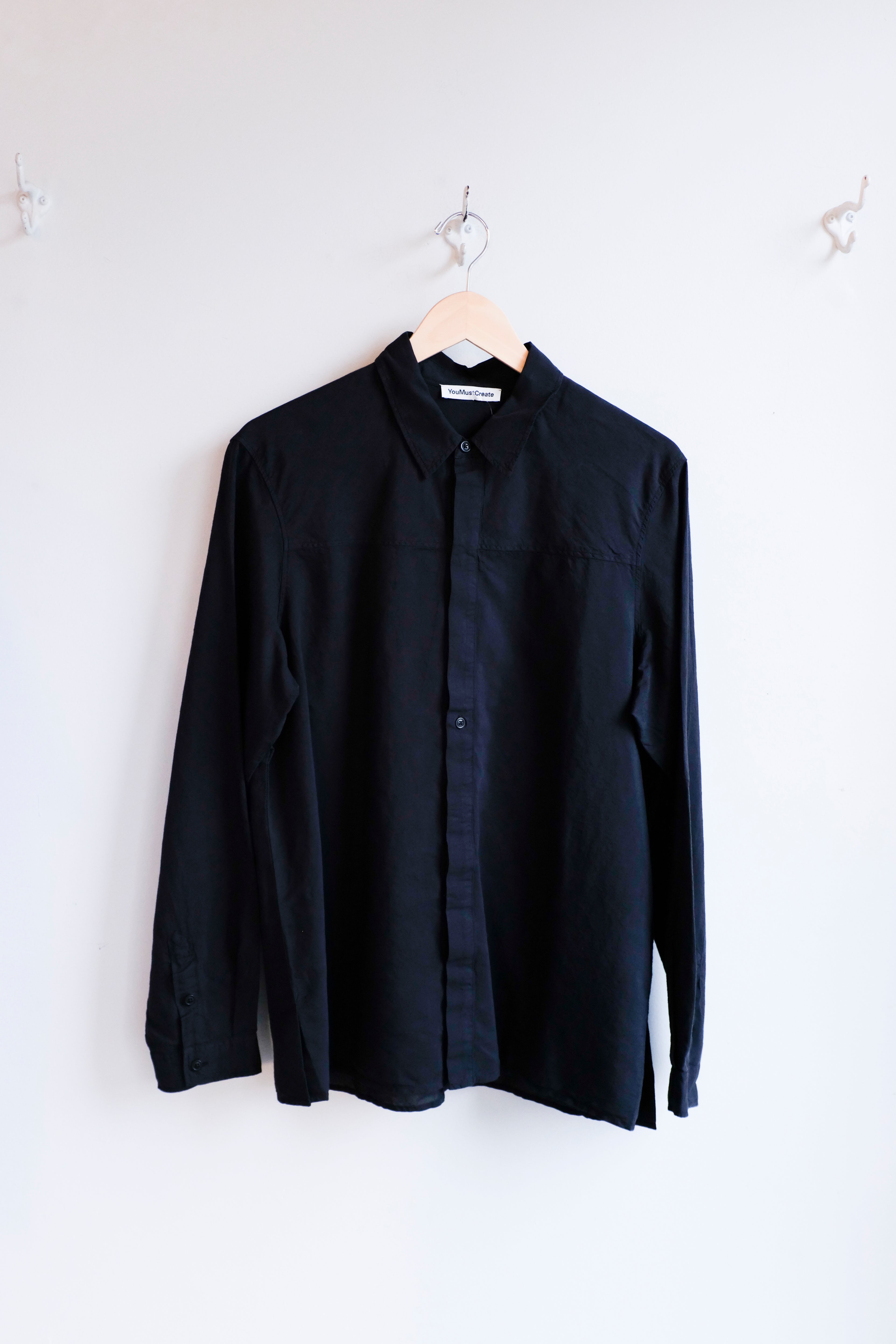 Minimal Shirt - Black