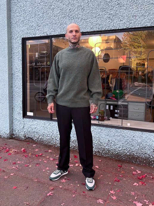 YMC - Suedehead Crew Knit - green - front