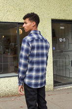 Load image into Gallery viewer, The A.P.C. Men&#39;s Trek overshirt - Eugene Choo - The Trek also features a rear yoke detail
