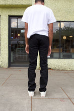 Load image into Gallery viewer, New Standard Jeans in Black
