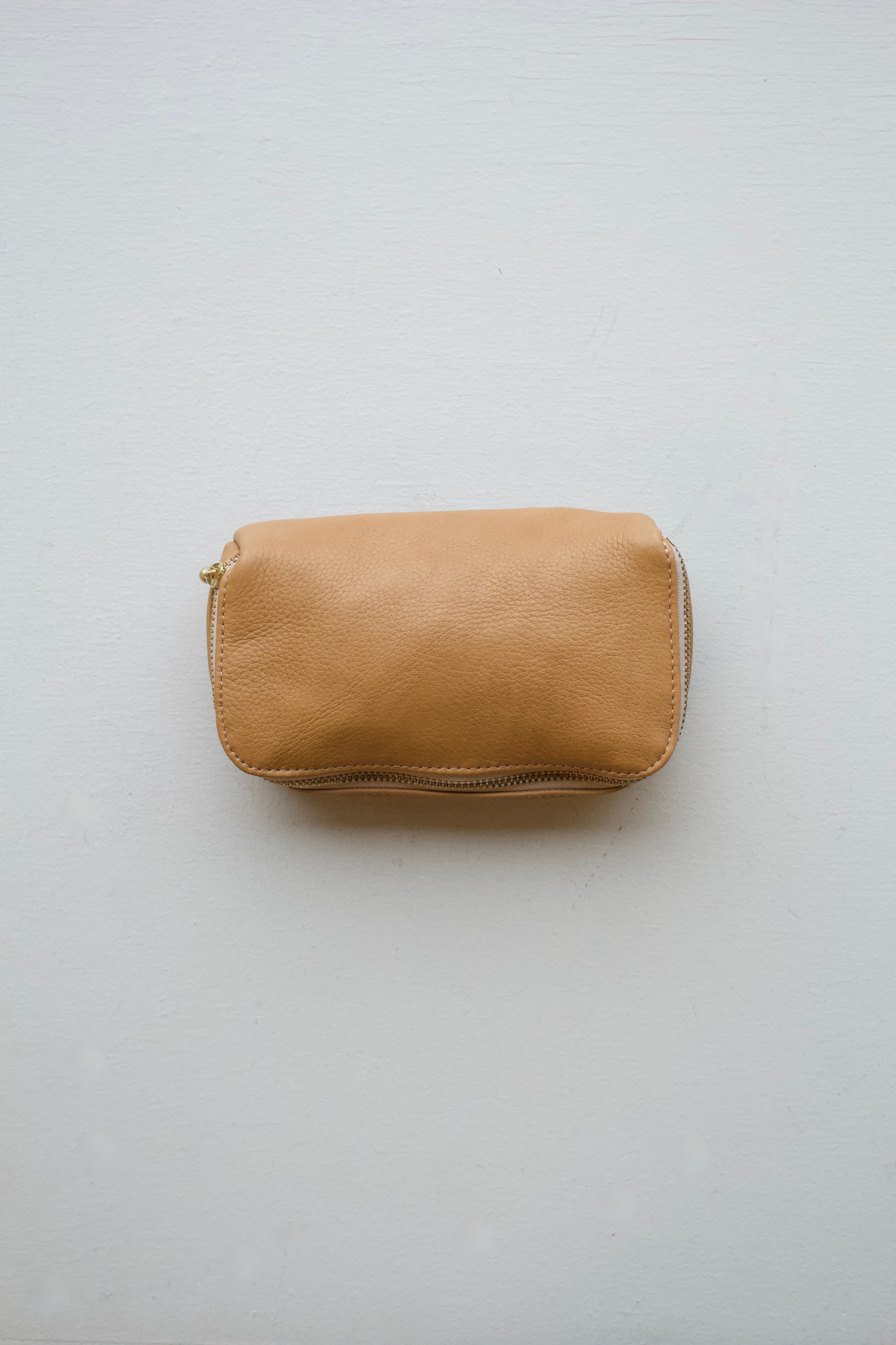 Erin Templeton - Kiss & Makeup Bag - Camel