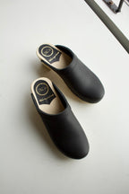 Old School Clog on Mid Heel - Black