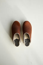 Old School Clog - Chestnut Pony