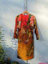 Load image into Gallery viewer, Anntian - Slim Dress - Still Life - back with waistband
