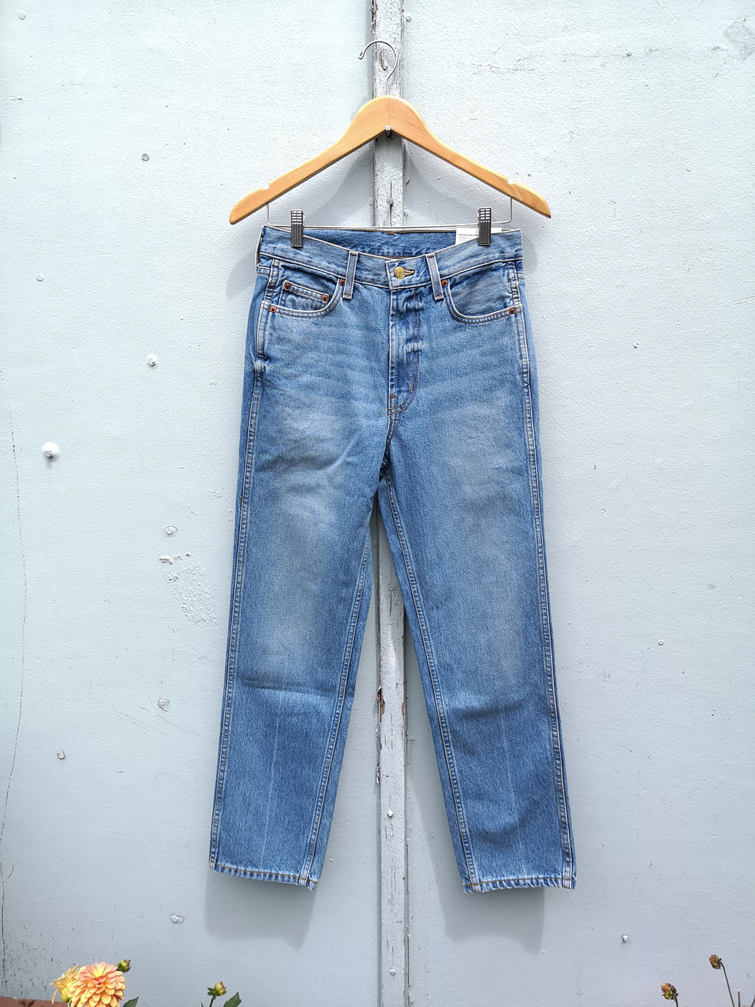B Sides - Plein High Straight Jean in Tate Vintage Wash - front