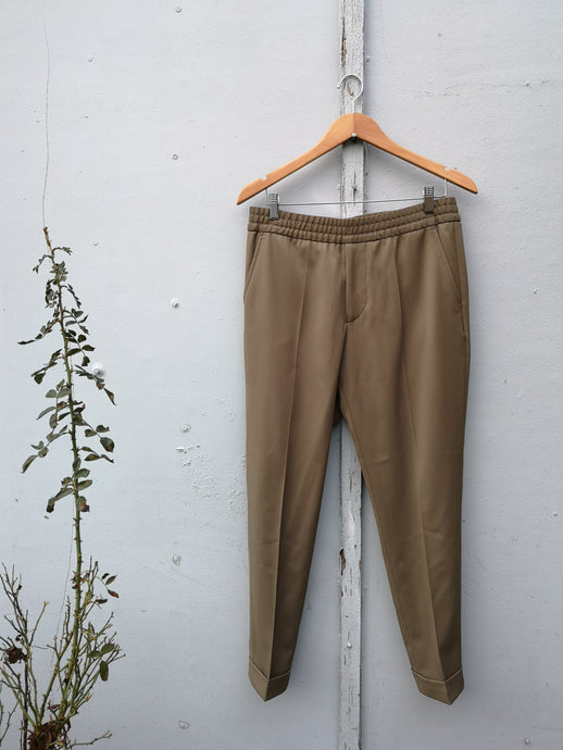 Filippa K Terry Cropped Trousers - Khaki Green - front