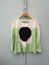 Load image into Gallery viewer, Henrik Vibskov Sundown Top - Green/White/Black - front
