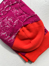 Load image into Gallery viewer, Henrik Vibskov Fruit Outline Socks Femme - Orange Violet Transparent - toe front
