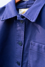 Load image into Gallery viewer, Le Mont St Michel - Genuine Work Jacket - Blue - collar and buttons

