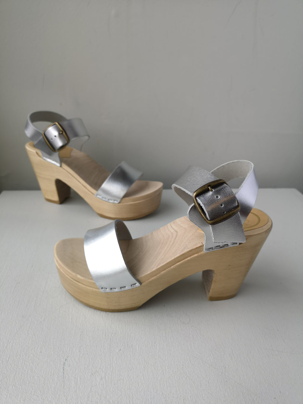 No.6 - Two Strap Clog on Platform - Silver