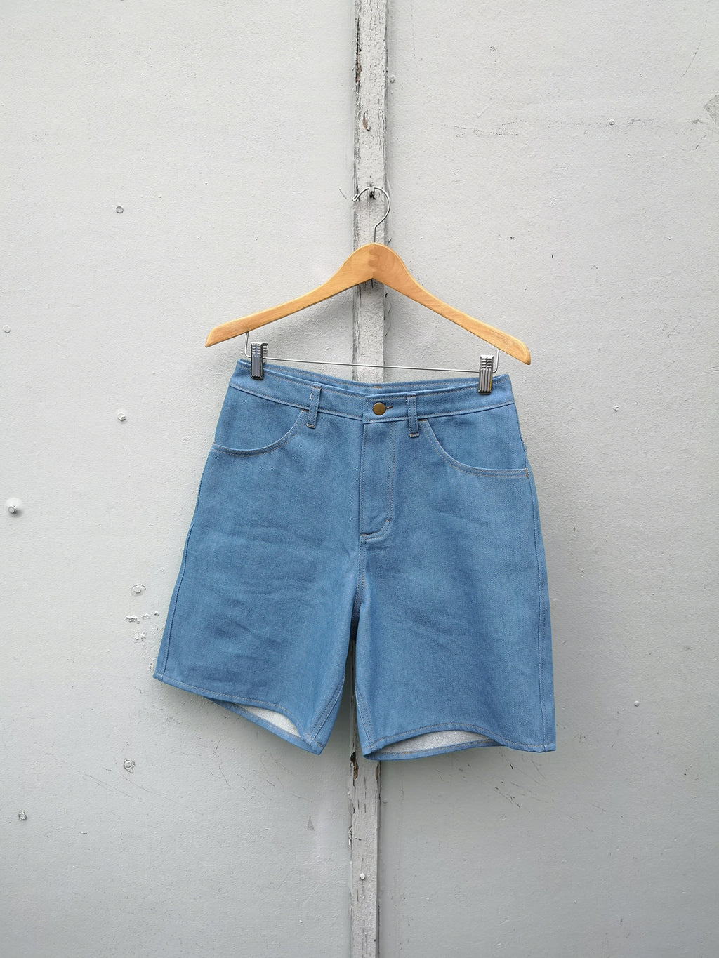 Old Fashioned Standards - Shorts - Light Denim - front
