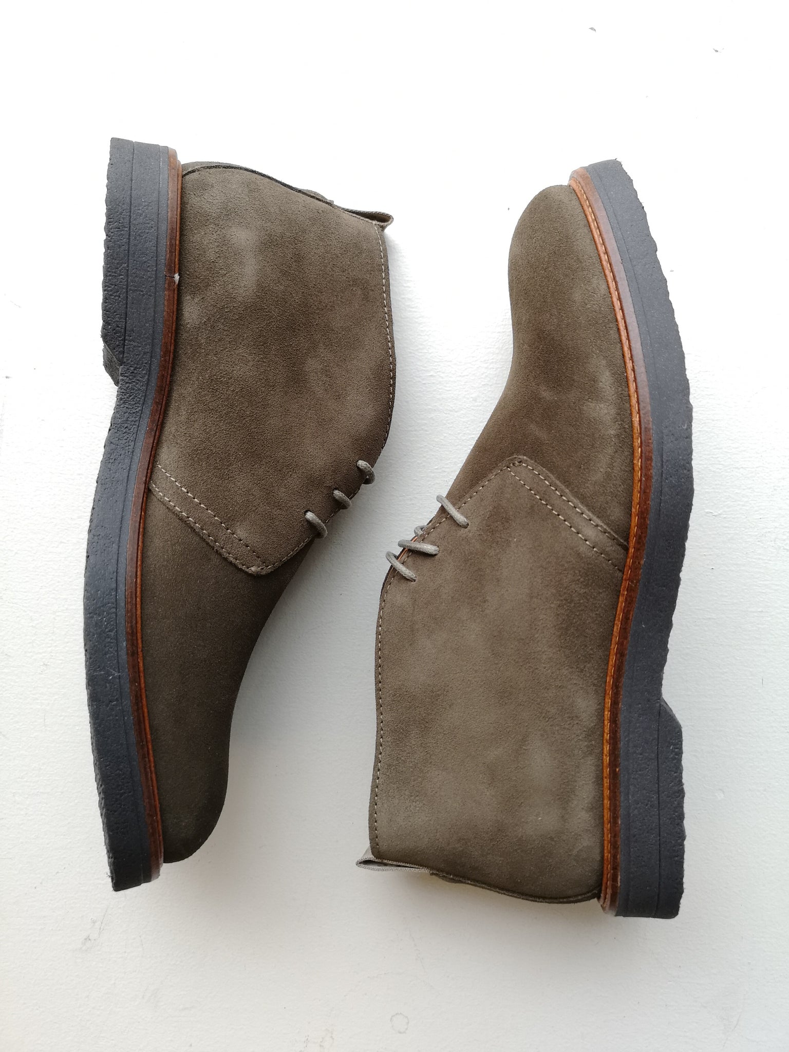 Khaki desert shop boots