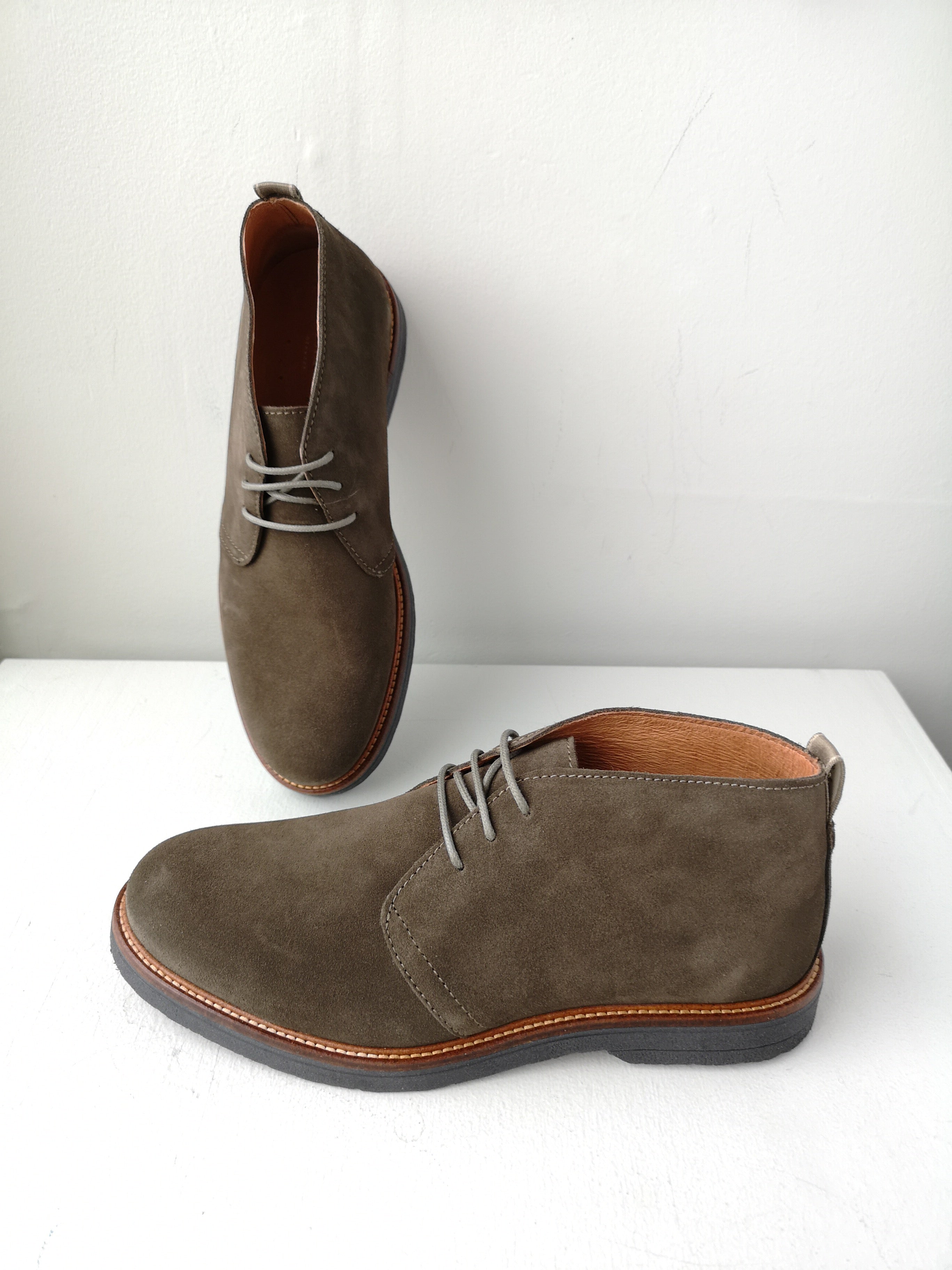 Khaki desert shop boots