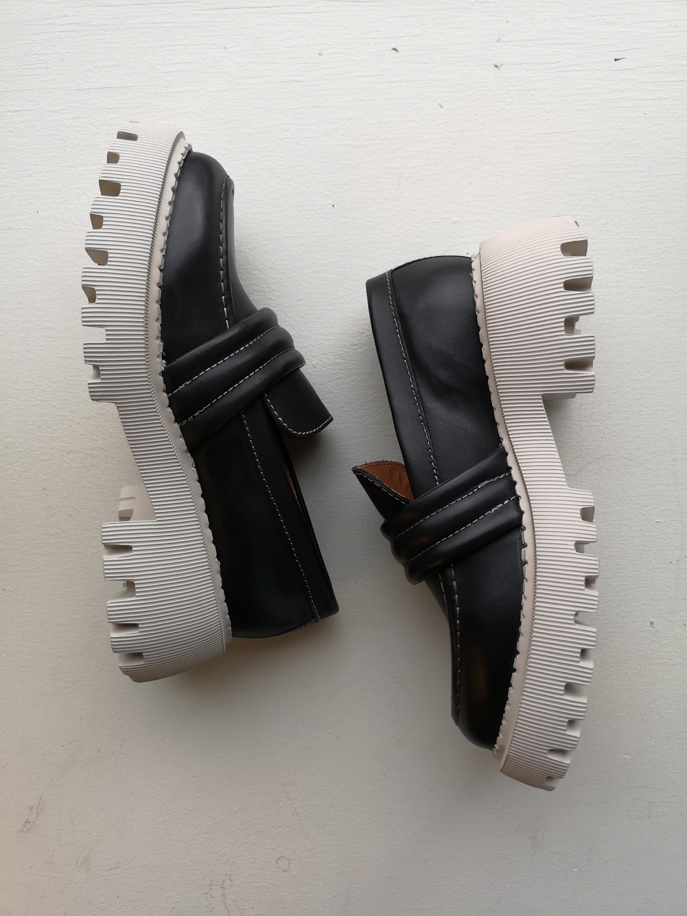 Shoe The Bear Posey Loafer - Black Contrast