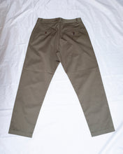Load image into Gallery viewer, Universal Works Military Chino - Light Olive Twill - flat back

